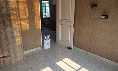 Disewakan  Rumah di Kota Wisata