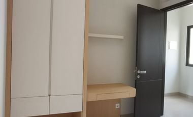 Disewakan dan dijual Rumah 2 lantai baru di Summarecon Crown Gading