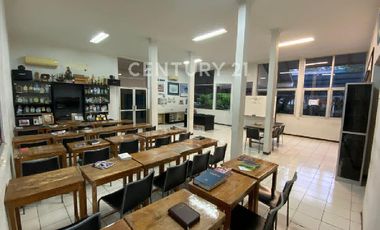 Dijual Bangunan Multi Fungsi Cocok Untuk Pendidikan Dan Pelatihan