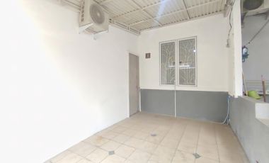 Rumah 1.5 Lantai Rapi Siap Huni di Cluster Eudora Graha Raya Bintaro