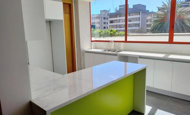 VENTA Departamento 3 dormitorios nuevo Quito Tenis AH