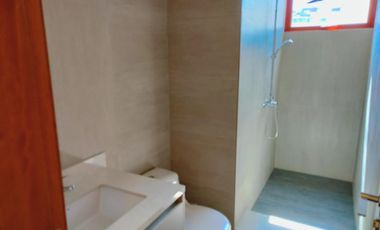 VENTA Departamento 3 dormitorios nuevo Quito Tenis AH