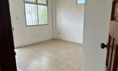 Venta de casa en Salinas, Cdla Italiana, a un minuto del malecón de Salinas, GenF