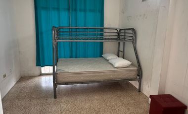 Venta de casa en Salinas, Cdla Italiana, a un minuto del malecón de Salinas, GenF