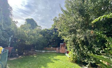 Casa amplia 6D 5B + habitación tipo depto. con entrada independiente