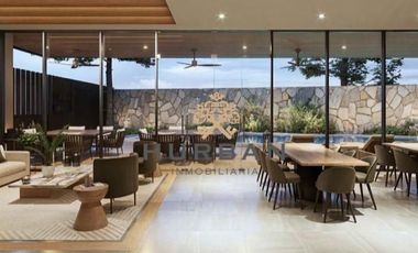 HURBAN VENDE casa al norte de la cuidad.