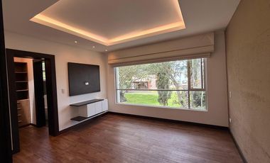 VENTA Casa en Urb. Privada. Arrayanes, Puembo . YC