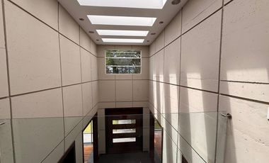 VENTA Casa en Urb. Privada. Arrayanes, Puembo . YC