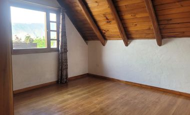 Casa de venta Urbanización Oasis San Antonio de Pichincha