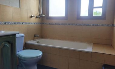 Casa de venta Urbanización Oasis San Antonio de Pichincha