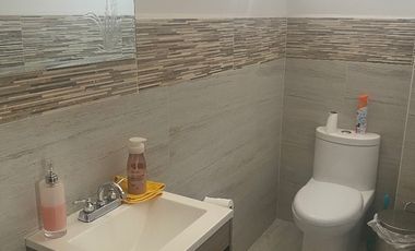 CASA TIPO INGLESA, BOSQUES DEL LAGO CUAUTITLAN IZCALLI