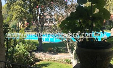 CASA EN RENTA EN TEQUISQUIAPAN EN FRACC. MANANTIALES DEL PRADO. Eugenia.