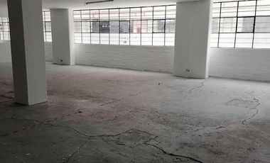 LOCAL COMERCIAL EN VENTA CERCA DEL MERCADO DE JAMAICA