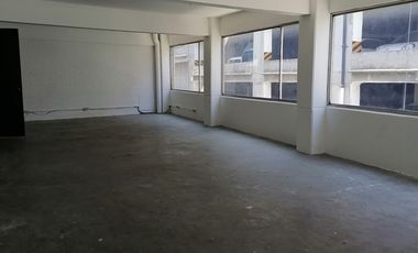 LOCAL COMERCIAL EN VENTA CERCA DEL MERCADO DE JAMAICA