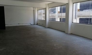 LOCAL COMERCIAL EN VENTA CERCA DEL MERCADO DE JAMAICA