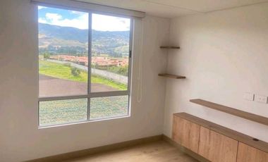 ARRIENDO APARTAMENTO CON VISTA CAMPESTRE EN QUINTO PISO EN CAJICA