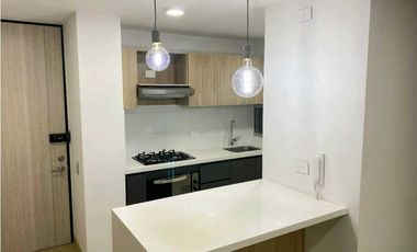 ARRIENDO APARTAMENTO CON VISTA CAMPESTRE EN QUINTO PISO EN CAJICA