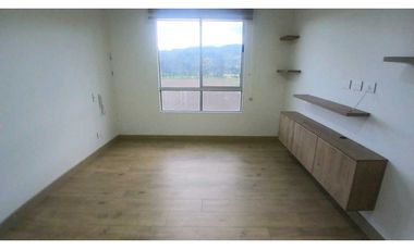 ARRIENDO APARTAMENTO CON VISTA CAMPESTRE EN QUINTO PISO EN CAJICA
