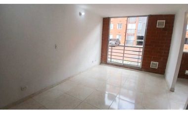 VENDO APARTAMENTO PRIMER PISO EN CAJICA EN CONJUNTO CERRADO.