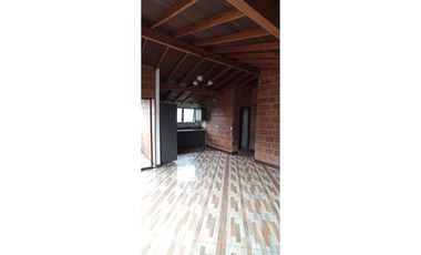 Apartamento Duplex en venta en Machado Bello