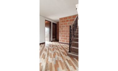 Apartamento Duplex en venta en Machado Bello