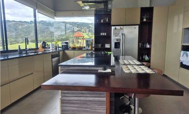 VENDO/ARRIENDO CASA  APOSENTOS DE YERBABUENA CLUB HOUSE- ESPECTACULAR