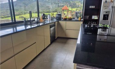 VENDO/ARRIENDO CASA  APOSENTOS DE YERBABUENA CLUB HOUSE- ESPECTACULAR