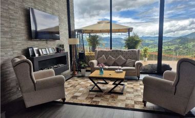 VENDO/ARRIENDO CASA  APOSENTOS DE YERBABUENA CLUB HOUSE- ESPECTACULAR