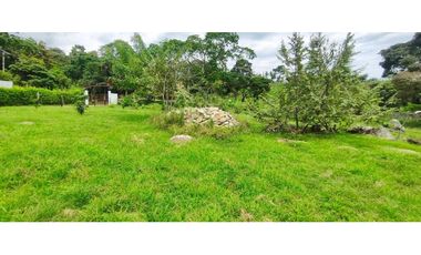 Venta de lote de 1612 M2 en 349 mill en La Mesa Cund, terreno plano