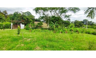 Venta de lote de 1612 M2 en 349 mill en La Mesa Cund, terreno plano