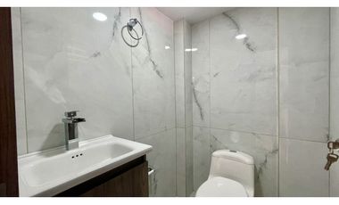 VENTA DE HERMOSA CASA REMODELADA BARRIO CORALES PEREIRA