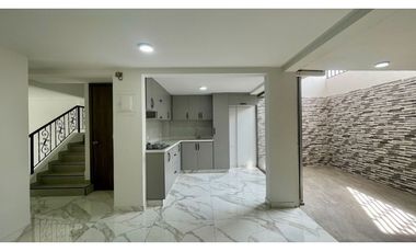 VENTA DE HERMOSA CASA REMODELADA BARRIO CORALES PEREIRA