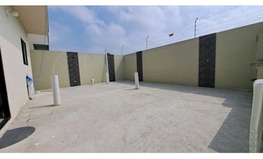 Casa en Alquiler - Los Prados 3, Vía Salitre | Junto al Colegio Tejar