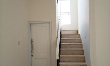 Dijual Rumah Dekat Tol Pamulang, Kampus UT Pondok Cabe Tangsel