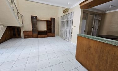 Rumah luas taman golf modernland 3 KT nempel banjar wijaya&akses toll