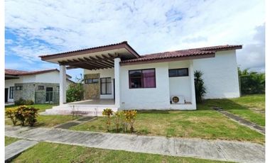 VENDO CASA DE PLAYA EN PIEDRAS GORDAS VILLAGE, SAN CARLOS (3)