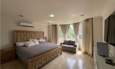 SE ALQUILA CASA ESPECTACULAR EN ALBROOK