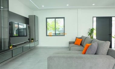 Modern 3 Bed Pool Villa Mabprachan Lake