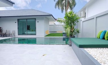 Modern 3 Bed Pool Villa Mabprachan Lake