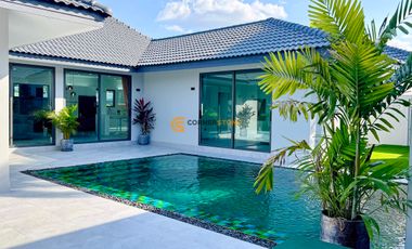 Modern 3 Bed Pool Villa Mabprachan Lake