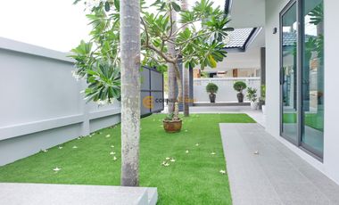 Modern 3 Bed Pool Villa Mabprachan Lake