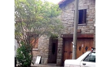 CHALET EN PH DE ESTILO A RECICLAR O DEMOLER.