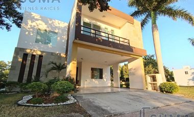 Casa en Venta en Fracc. Los Encinos, Altamira Tamaulipas.