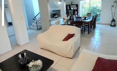 Casa en Venta en Fracc. Los Encinos, Altamira Tamaulipas.