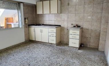 Departamento en alquiler en Lanus Oeste