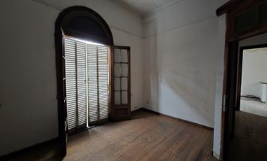 Departamento Tipo Casa en alquiler en Lanus Este