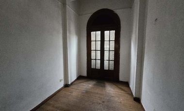 Departamento Tipo Casa en alquiler en Lanus Este