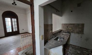 Departamento Tipo Casa en alquiler en Lanus Este