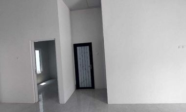 rumah pesan bangun di banyanyar solo lokasi nyaman asri bebas banjir