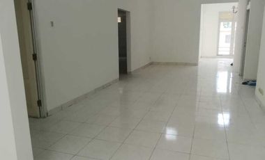 Disewa Rumah Baru Direnovasi Siap Huni di Citra Garden 5 Jakarta Barat